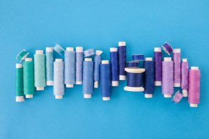 Trucos fáciles y rápidos de costura para principiantes. Mejora tus habilidades con consejos sencillos y efectivos.