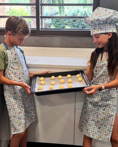 coser delantal reversible niños