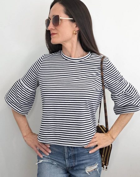 camiseta manga acampanada