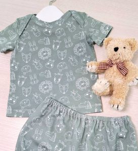 Crea conjunto para bebé: camiseta y cubrepañal. Guía paso a paso con patrones gratis y costura sencilla. Tutorial Gratuito.