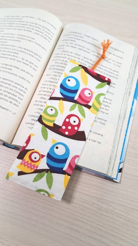 MARCAPÁGINAS DE TELA